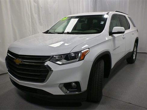 Used 2020 Chevrolet Traverse LT w/ LPO, Floor Liner Package image 7