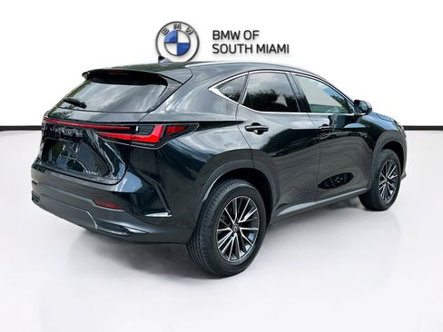 Used 2024 Lexus NX 250 FWD w/ Towing Package (2000 Lbs) image 7