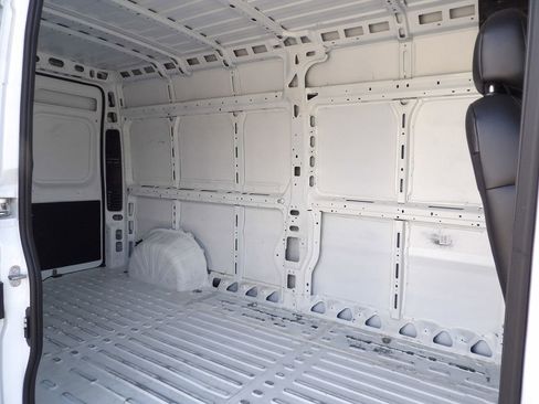 Used 2023 RAM ProMaster 2500 image 28
