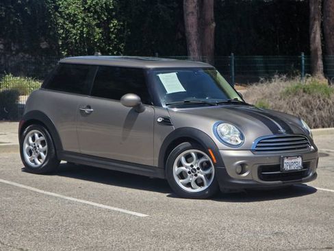 Used 2013 MINI Cooper Hardtop FWD image 3