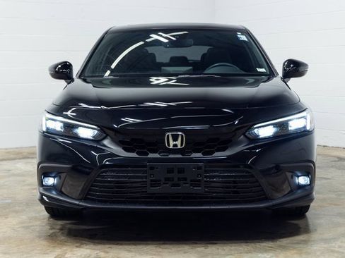 Used 2024 Honda Civic Sport Touring image 6