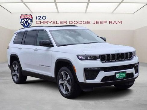 New 2026 Jeep Grand Cherokee L Limited w/ Luxury Tech Group II RWD image 1