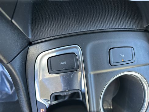 Certified 2024 Chevrolet Equinox LT image 18