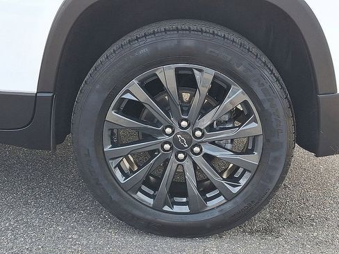 Used 2023 Chevrolet Traverse RS image 10