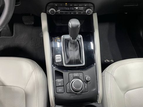 Used 2023 MAZDA CX-5 AWD 2.5 S w/ Premium Plus Pkg image 13