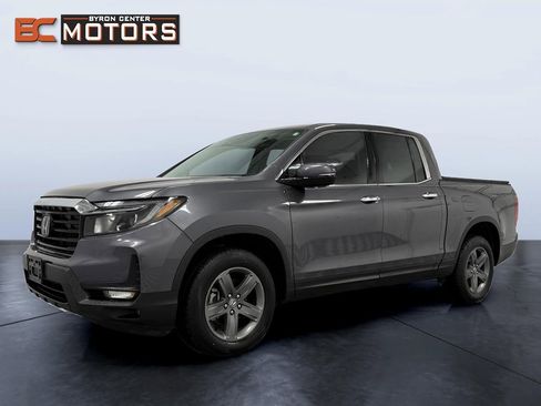 Used 2023 Honda Ridgeline RTL-E image 2