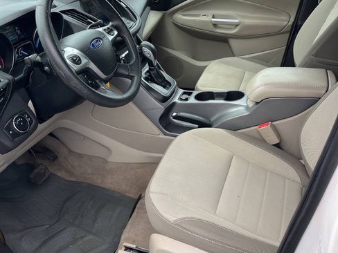 Used 2014 Ford Escape SE w/ Equipment Group 201A AWD/4WD image 11
