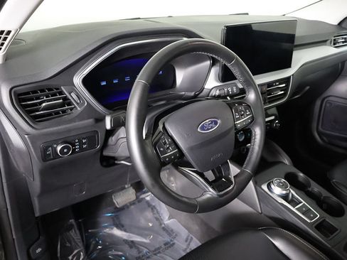 Used 2024 Ford Escape Platinum AWD/4WD image 27