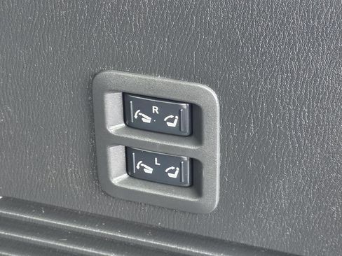 Used 2019 Nissan Armada Platinum w/ Interior Lighting Package AWD/4WD image 15