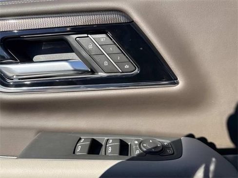 New 2026 GMC Yukon XL Elevation image 13