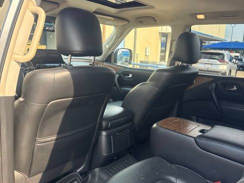 Used 2021 Nissan Armada SL w/ Captain's Chairs Package RWD image 5