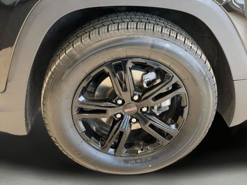 Used 2022 GMC Terrain AT4 w/ Infotainment Package II image 11