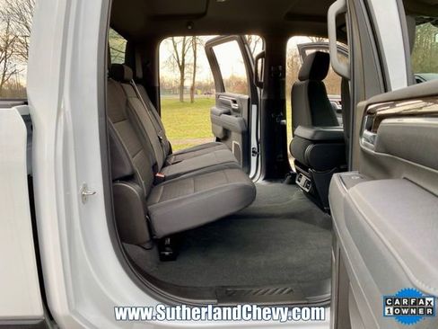 Used 2025 Chevrolet Silverado 2500 LT w/ Convenience Package AWD/4WD image 46