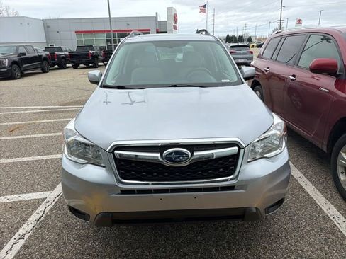 Used 2016 Subaru Forester 2.5i Premium w/ All-Weather Package image 3