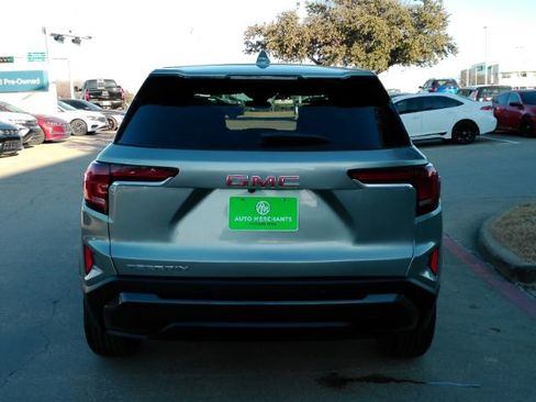 Used 2026 GMC Terrain Elevation image 9