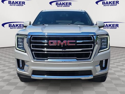 Used 2022 GMC Yukon SLT w/ SLT Luxury Package AWD/4WD image 2