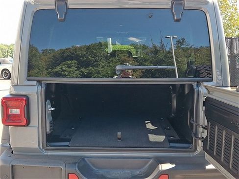 Used 2021 Jeep Wrangler Unlimited Rubicon image 28