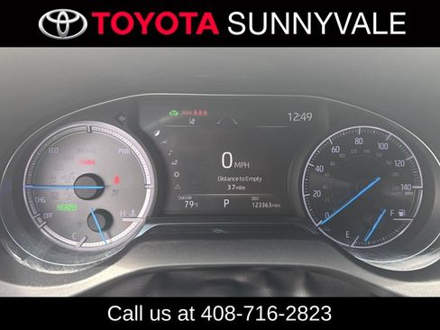 Used 2021 Toyota Venza XLE AWD/4WD image 3
