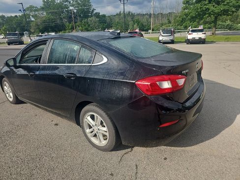 Used 2016 Chevrolet Cruze LT FWD image 8