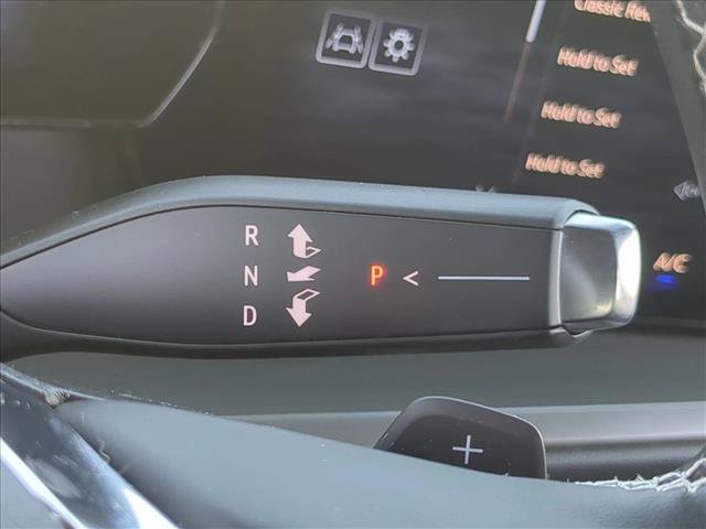 Used 2024 Chevrolet Traverse LT w/ LPO, Floor Liner Package FWD image 12