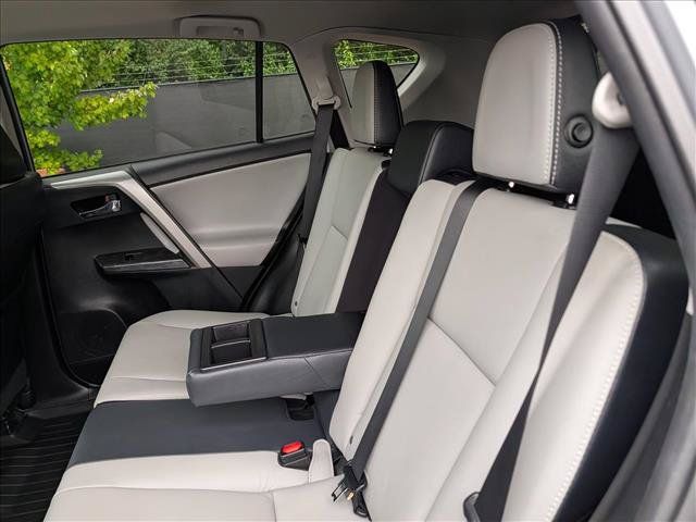 Used 2017 Toyota RAV4 Platinum AWD/4WD image 22