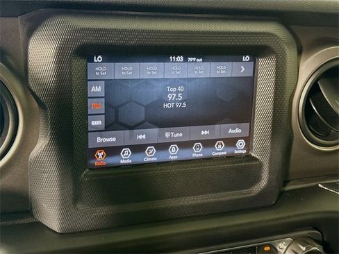 Used 2020 Jeep Wrangler Sport image 14