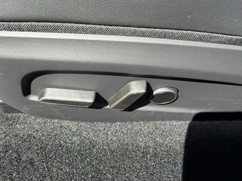 Used 2025 Tesla Model 3 Long Range RWD image 13