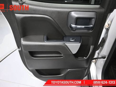 Used 2017 Chevrolet Silverado 1500 LT w/ All Star Edition AWD/4WD image 27