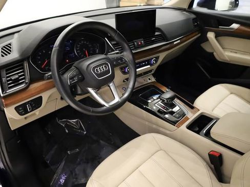 Used 2022 Audi Q5 2.0T Premium image 11