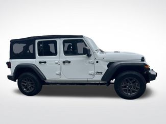 Used 2024 Jeep Wrangler Unlimited Sport AWD/4WD video 3