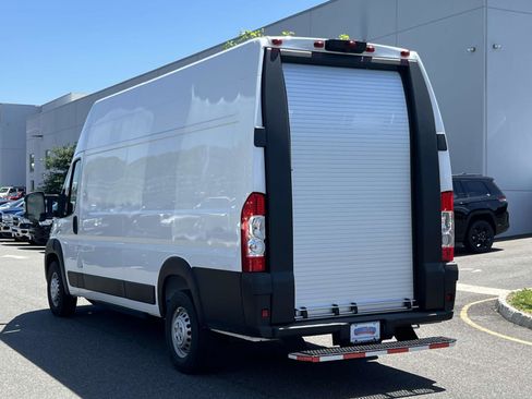 New 2024 RAM ProMaster 3500 w/ Delivery Van Package FWD image 3