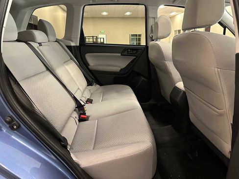 Used 2018 Subaru Forester 2.5i Premium AWD/4WD image 24