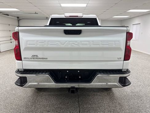 Used 2024 Chevrolet Silverado 1500 LT image 31