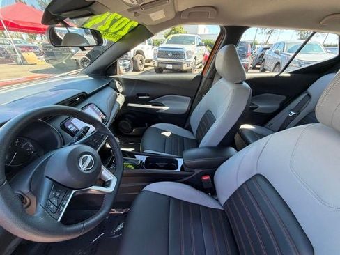 Used 2024 Nissan Kicks SR w/ SR Premium Package FWD image 10