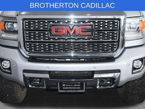 Used 2018 GMC Sierra 3500 Denali w/ Duramax Plus Package AWD/4WD image 12