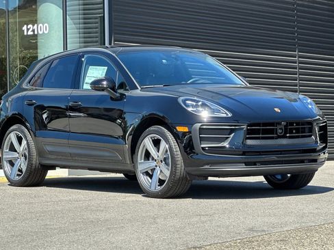 New 2026 Porsche Macan image 10