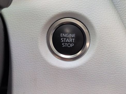 Certified 2025 Toyota Corolla SE FWD image 25