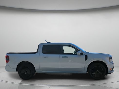 New 2026 Ford Maverick Lobo AWD/4WD image 36