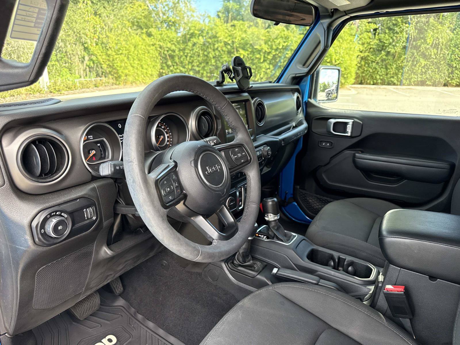 Used 2023 Jeep Wrangler Sport AWD/4WD image 24