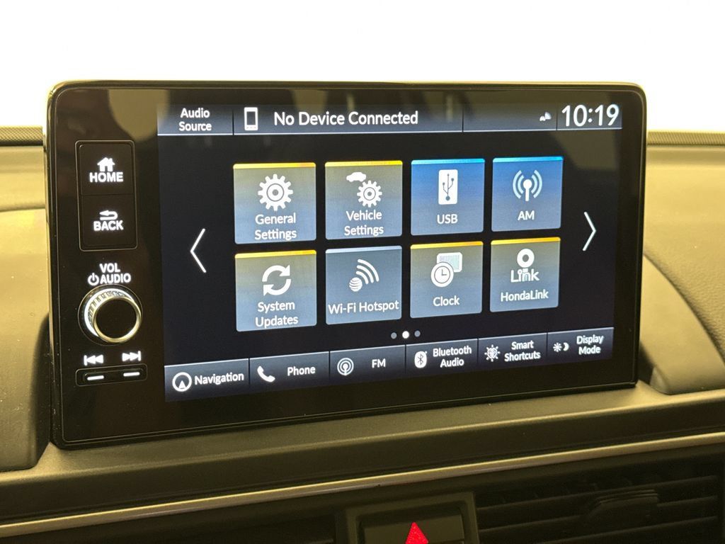 Used 2025 Honda Pilot Elite image 31