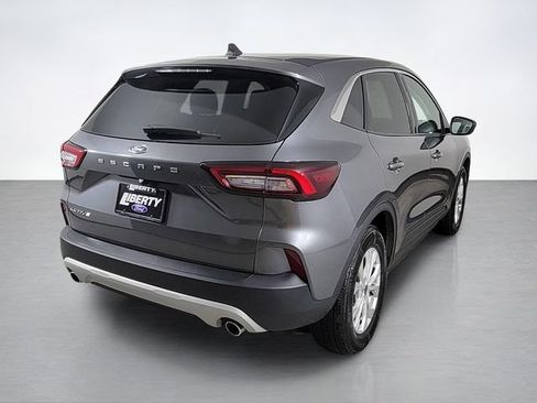 Used 2023 Ford Escape Active FWD image 3