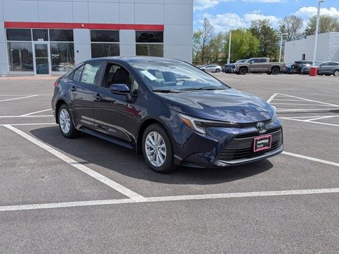 New 2026 Toyota Corolla LE FWD image 7