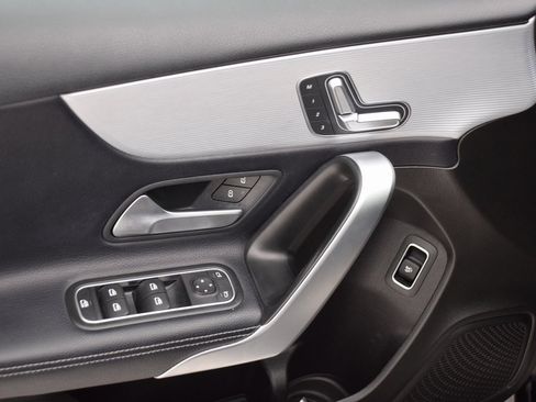 Used 2020 Mercedes-Benz A 220 A 220 image 22