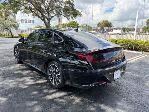 Used 2023 Hyundai Sonata Limited FWD image 4