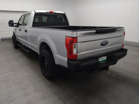 Used 2018 Ford F350 XL image 5
