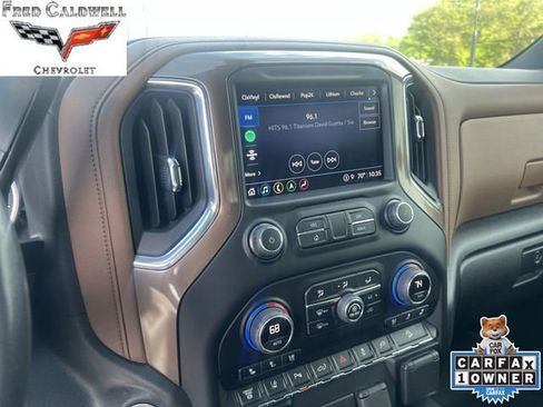 Used 2022 Chevrolet Silverado 2500 High Country w/ Z71 Off-Road Package AWD/4WD image 19