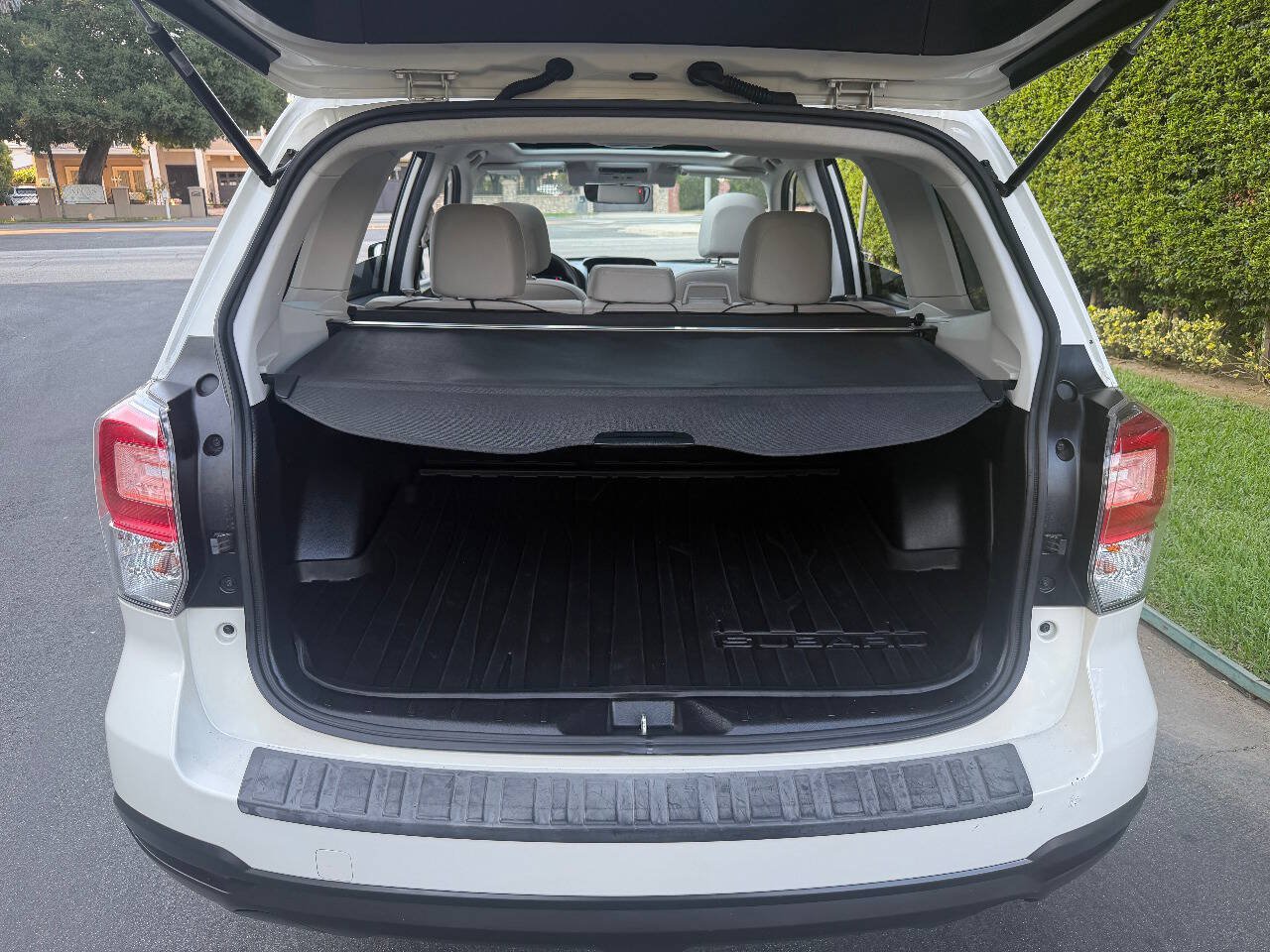 Used 2017 Subaru Forester 2.5i Premium AWD/4WD image 20