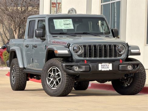 New 2025 Jeep Gladiator Rubicon image 2