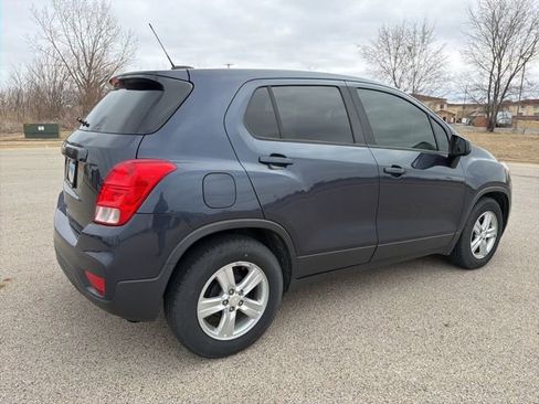 Used 2019 Chevrolet Trax LS w/ Tint and Cruise Package image 3