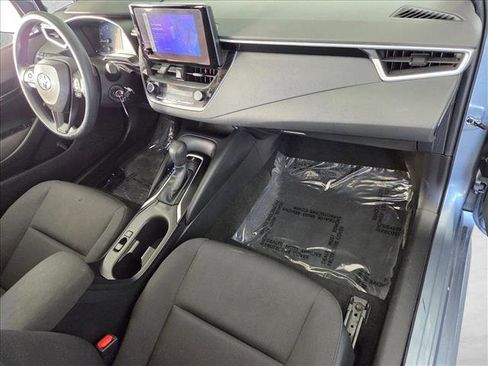 Used 2023 Toyota Corolla LE image 19